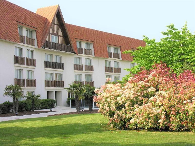 อามิโรต โฮเทล กอล์ฟ โดวีล Hotel ตูค ภายนอก รูปภาพ
