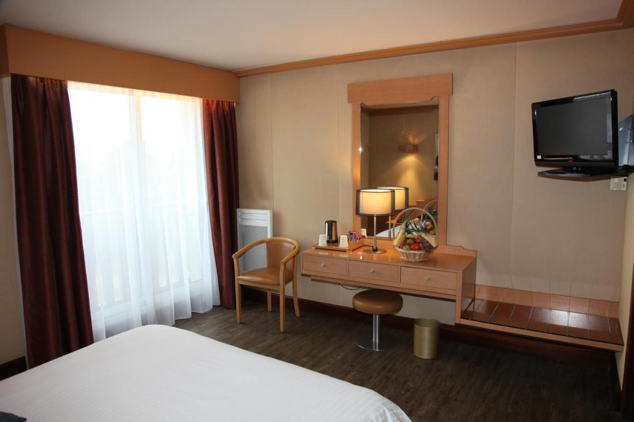 อามิโรต โฮเทล กอล์ฟ โดวีล Hotel ตูค ภายนอก รูปภาพ