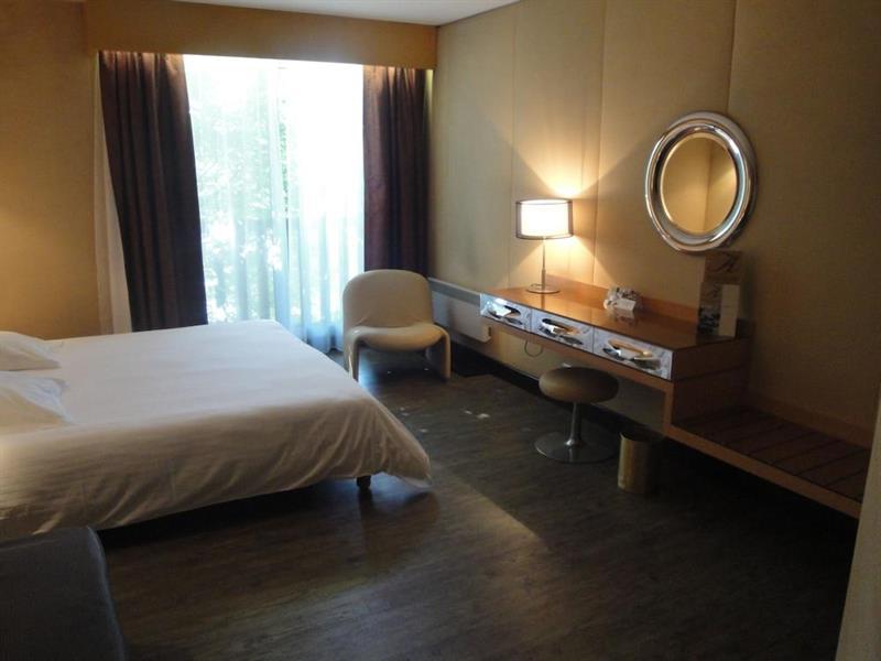 อามิโรต โฮเทล กอล์ฟ โดวีล Hotel ตูค ภายนอก รูปภาพ